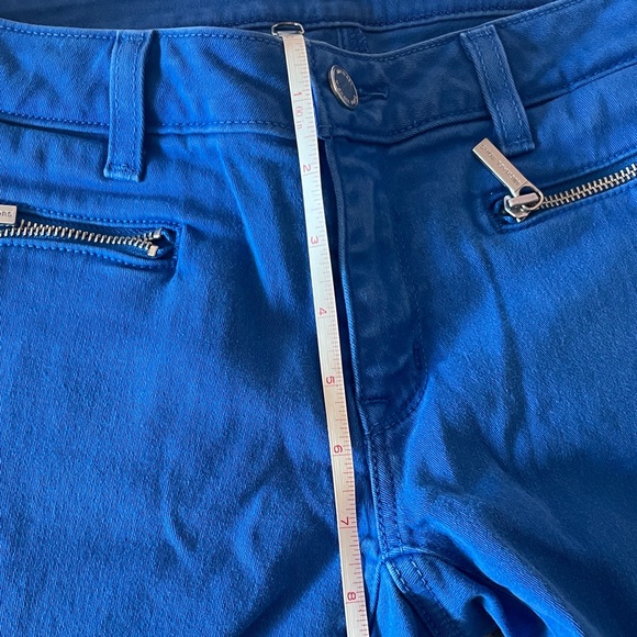 Michael Kors Vibrant Blue Skinny Jeans with Zippered Pockets Size 2 - Picture 9 of 10